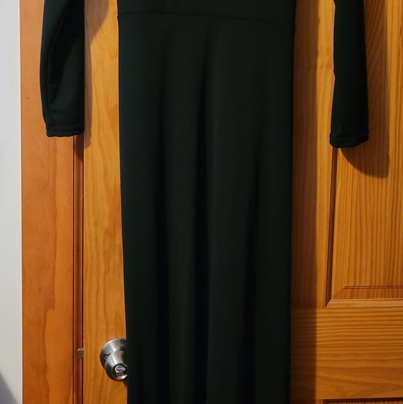 Asos curve sz 14- black max dress w/ sleeves - Picture 6 of 11